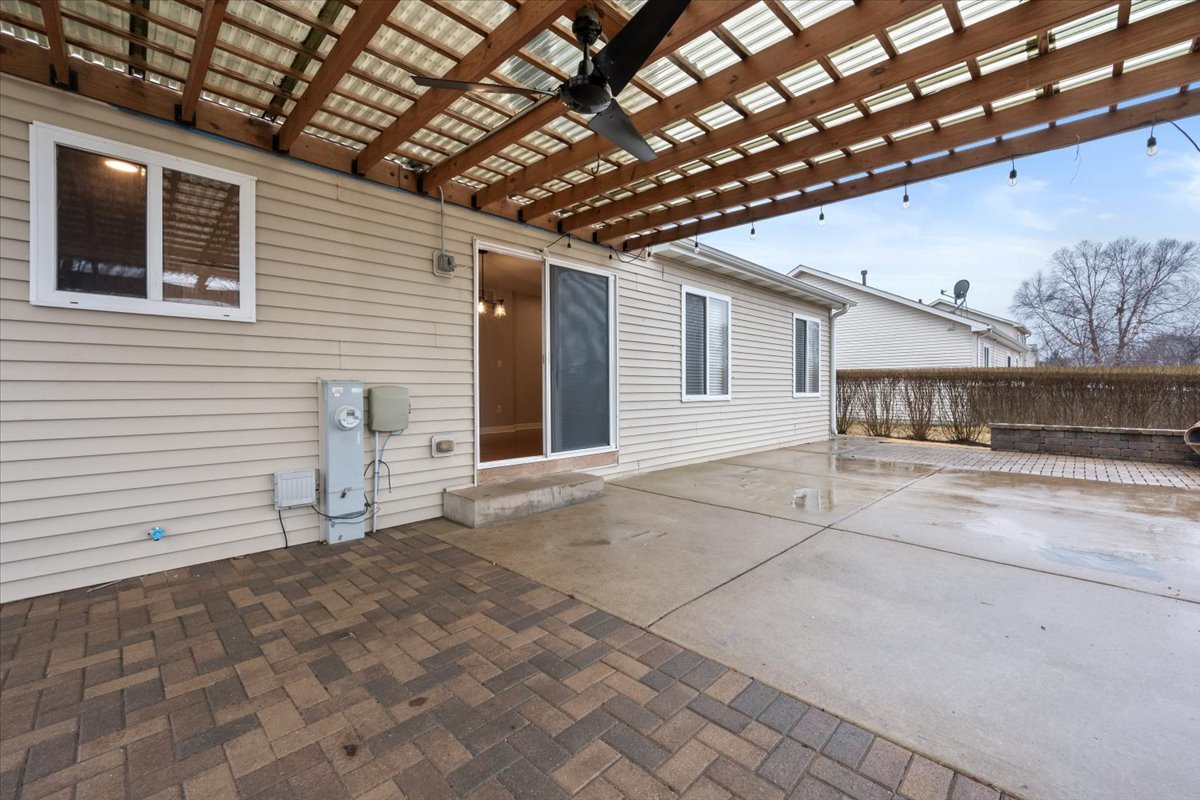 1720 William Drive Romeoville, IL 60446 - Photo 39 of 42