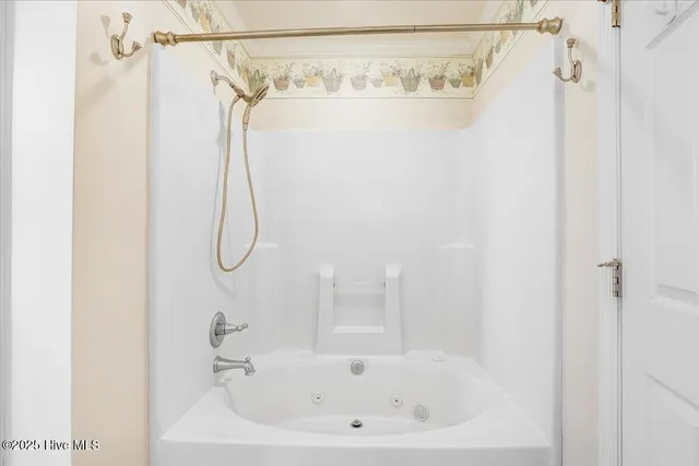 $309,900 | 101 Oak Hollow Court, Goldsboro, NC 27534