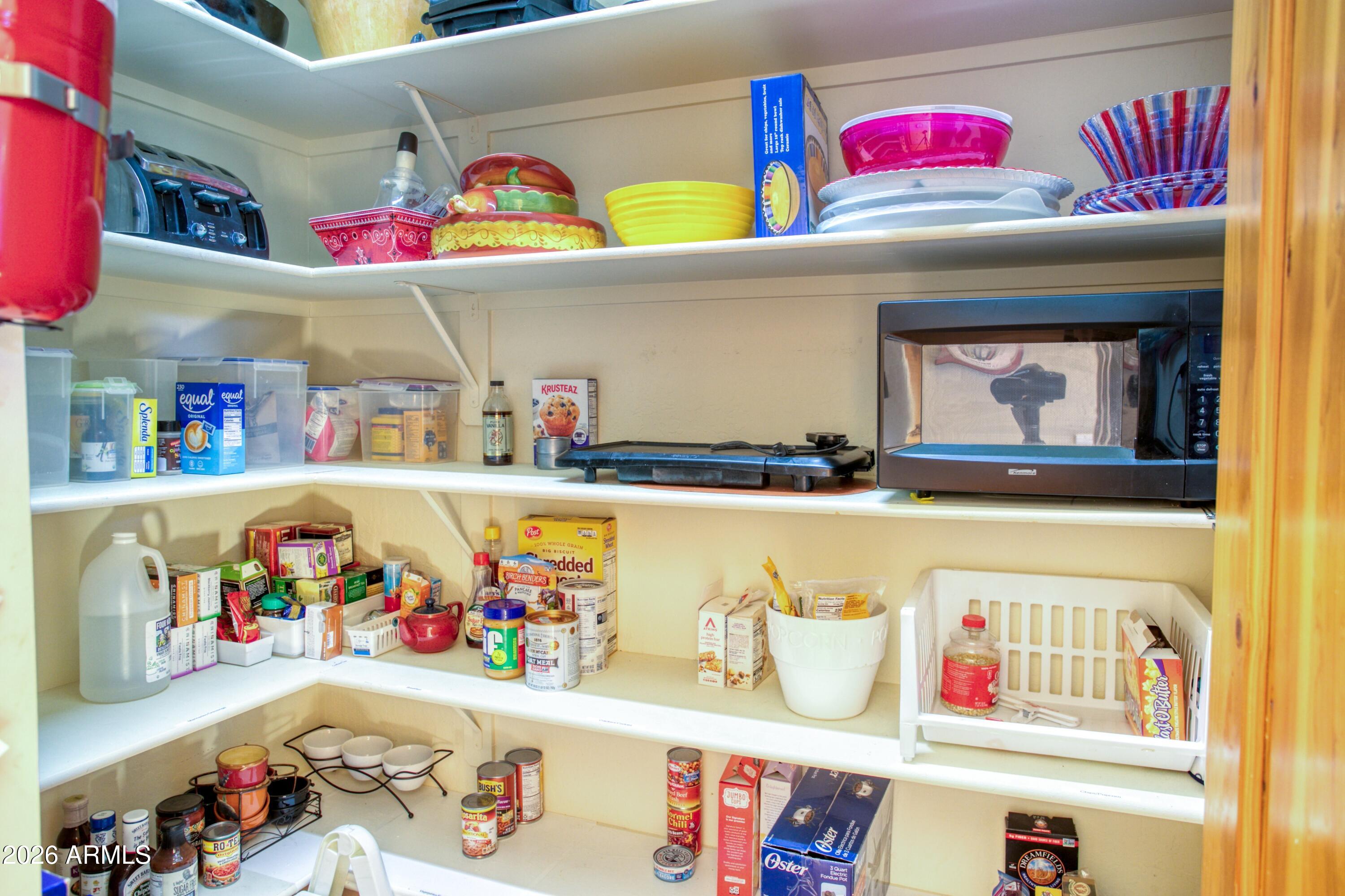 3990 Sugar Pine Loop Show Low, AZ 85901 - Photo 8 of 62 Walkin Pantry