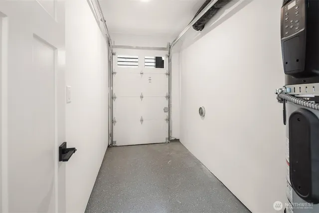 a view of bathroom with utility room