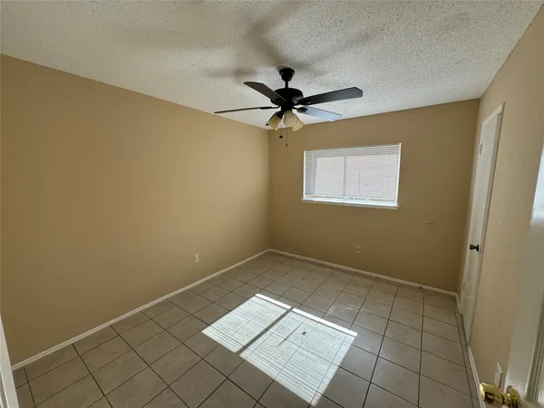 $1,700 | 7430 Lobera Drive, Houston, TX 77083