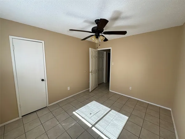 $1,700 | 7430 Lobera Drive, Houston, TX 77083