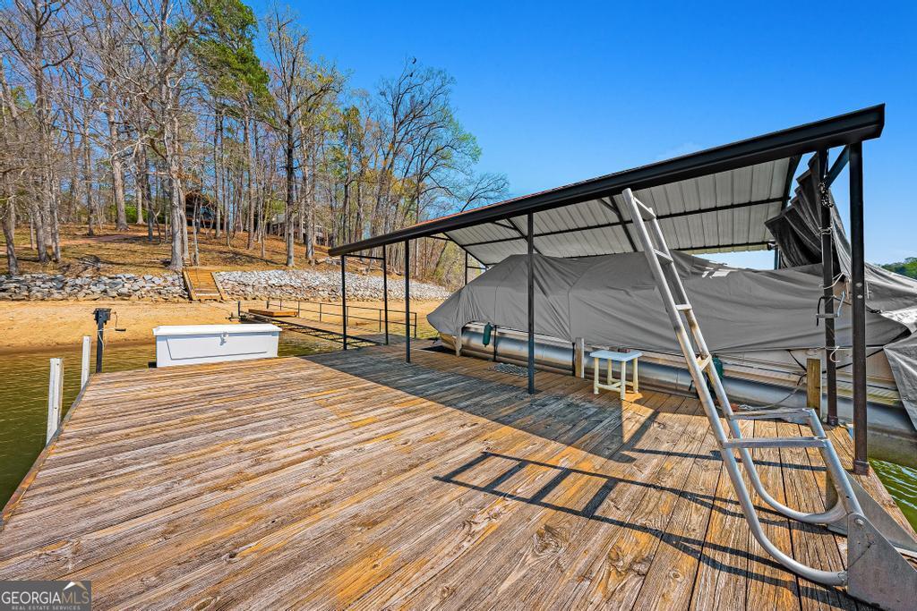 997 Rue Fluer De Lis Lavonia, GA 30553 - Photo 33 of 38 a park with view of outdoor space