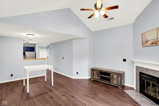 $179,900 | 7747 Harbour Isle, Unit 8, Indianapolis, IN 46240