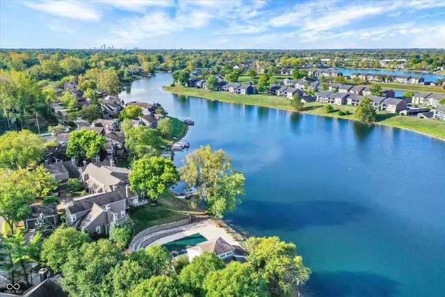 $179,900 | 7747 Harbour Isle, Unit 8, Indianapolis, IN 46240