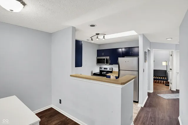 $179,900 | 7747 Harbour Isle, Unit 8, Indianapolis, IN 46240