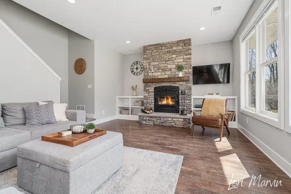 $500,000 | 10966 Stakes Road, Greenville, MI 48838