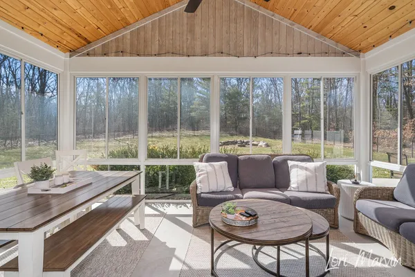 $500,000 | 10966 Stakes Road, Greenville, MI 48838