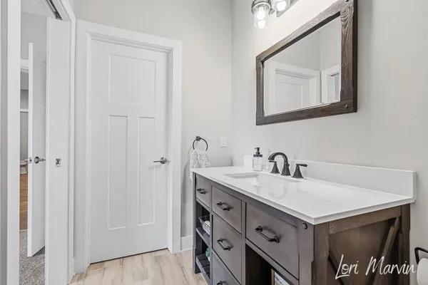 $500,000 | 10966 Stakes Road, Greenville, MI 48838