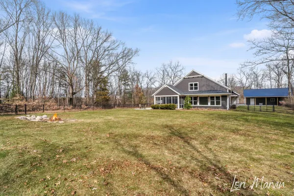 $500,000 | 10966 Stakes Road, Greenville, MI 48838