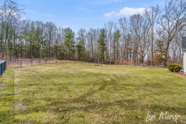 $500,000 | 10966 Stakes Road, Greenville, MI 48838