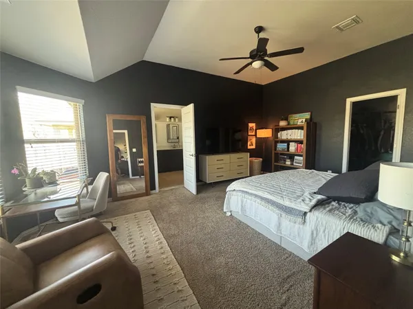 $2,650 | 204 Patriot Drive, Buda, TX 78610