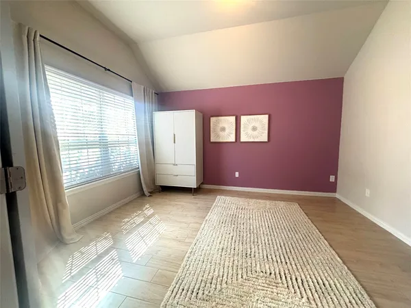 $2,650 | 204 Patriot Drive, Buda, TX 78610