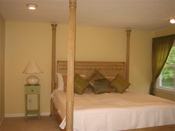 88 Hampton Road Sharon, MA 02067 - Photo 19 of 27