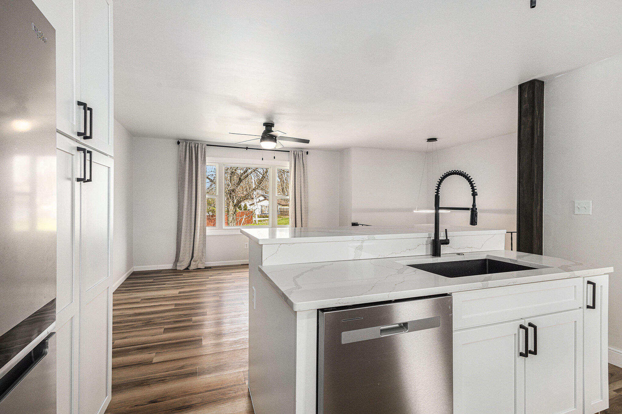 315 Walnut Lane Crown Point, IN 46307 - Photo 5 of 18 2038x1359