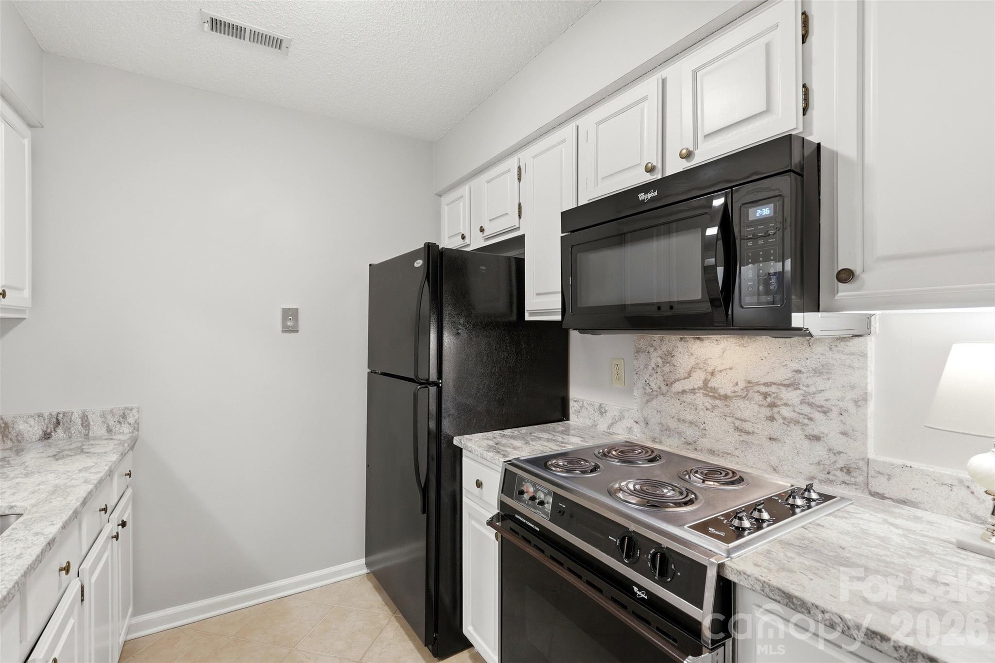 5007 Sharon Road, Unit P Charlotte, NC 28210 - Photo 11 of 25 Gallery Image 11
