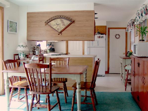 125 First Parish Road, Unit 125 Scituate, MA 02066 - Photo 4 of 10 Gallery Image 4
