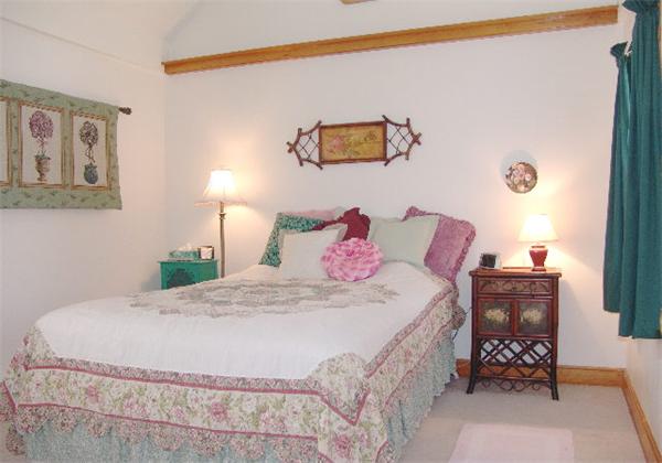 125 First Parish Road, Unit 125 Scituate, MA 02066 - Photo 6 of 10 Gallery Image 6