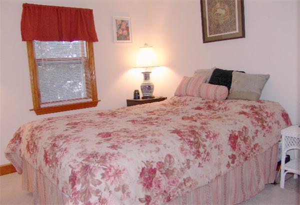 125 First Parish Road, Unit 125 Scituate, MA 02066 - Photo 8 of 10 Gallery Image 8