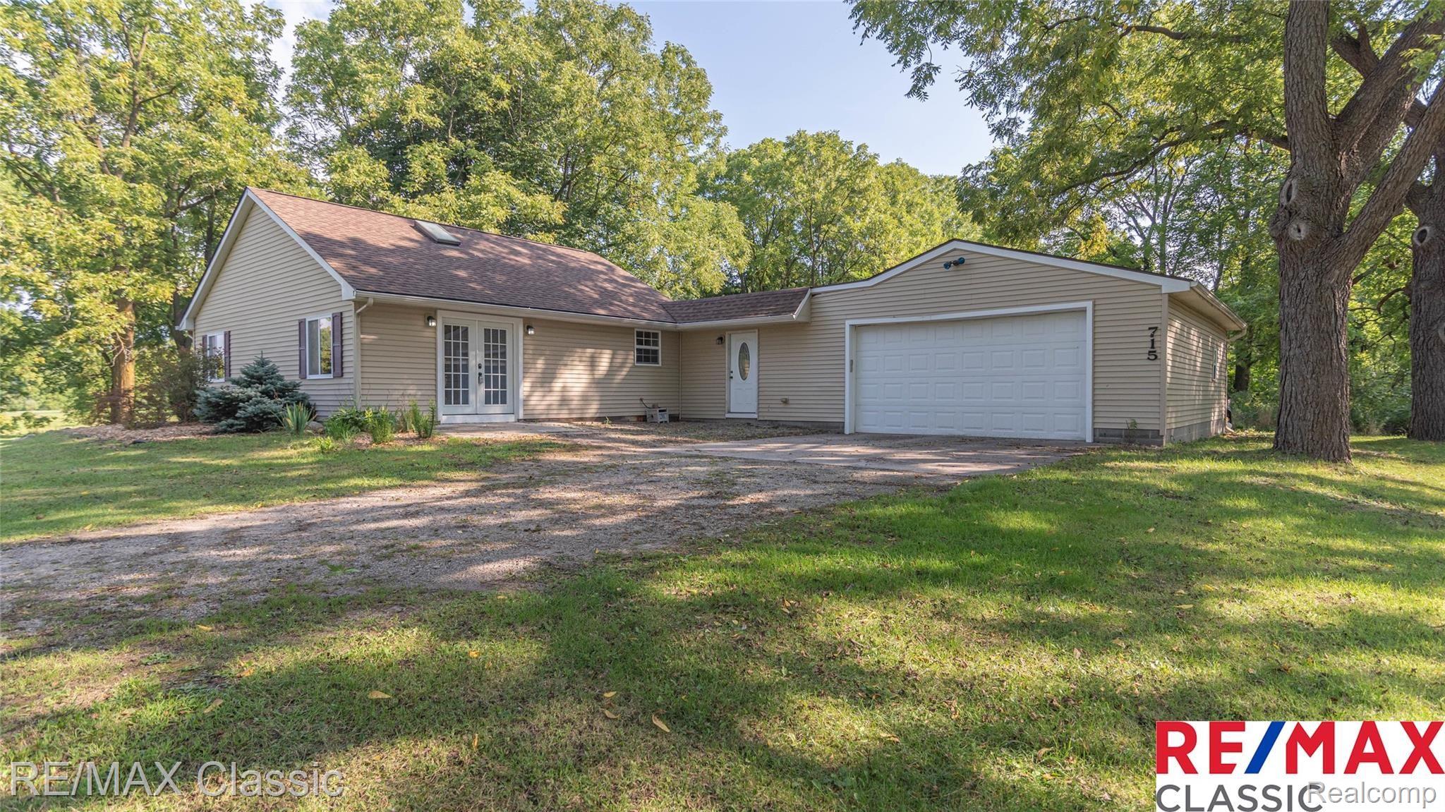715 Chilson Road Howell, MI 48843 - Photo 2 of 24 Angle Front.jpg