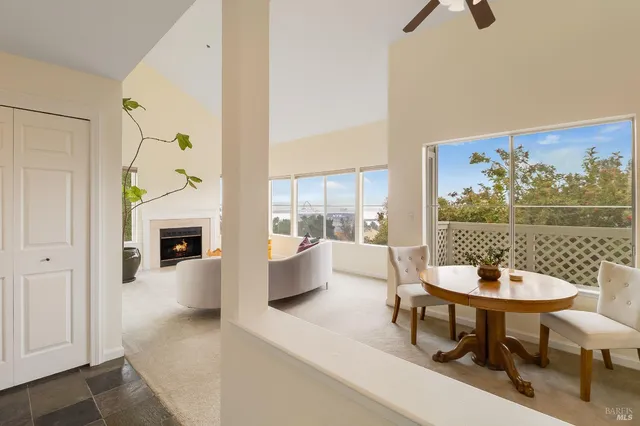 $385,000 | 735 Buchanan Street, Unit 221, Benicia, CA 94510