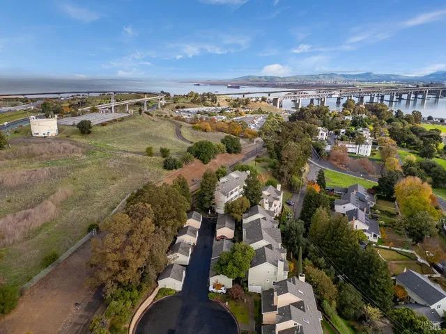 $385,000 | 735 Buchanan Street, Unit 221, Benicia, CA 94510
