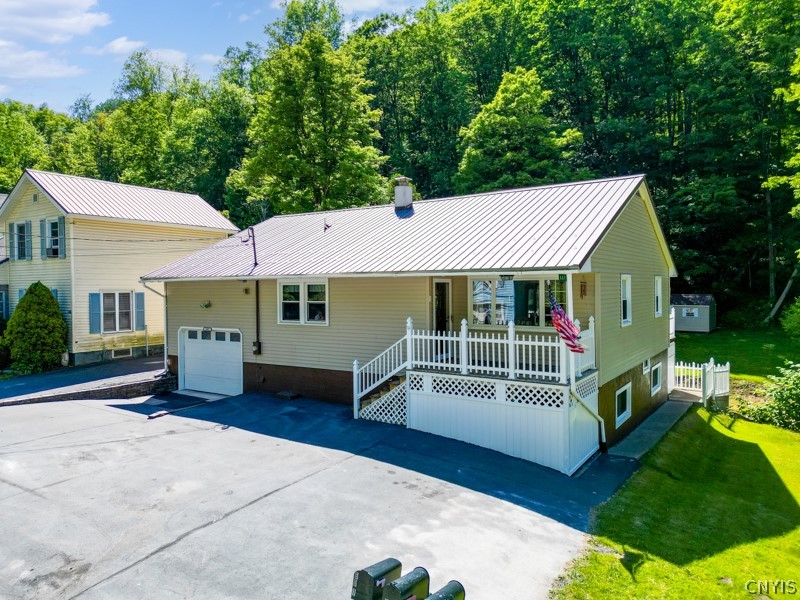 601 Spinnerville Gulf Road North German Flatts, NY 13357 - Photo 3 of 49