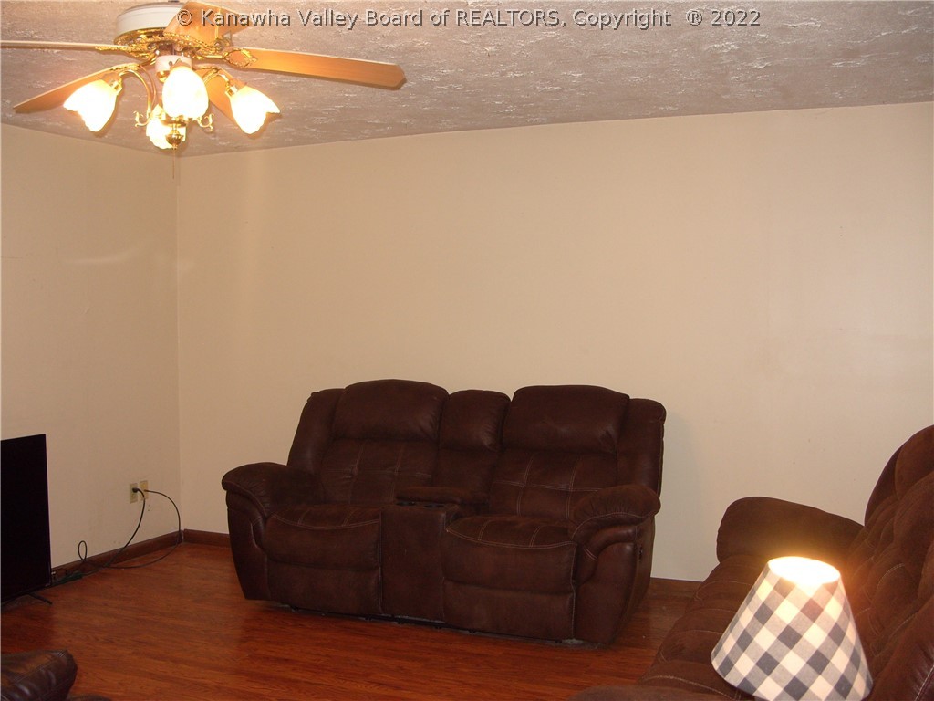 8 DeepWater Station Road Deep Water, WV 25057 - Photo 10 of 50 Gallery Image 10