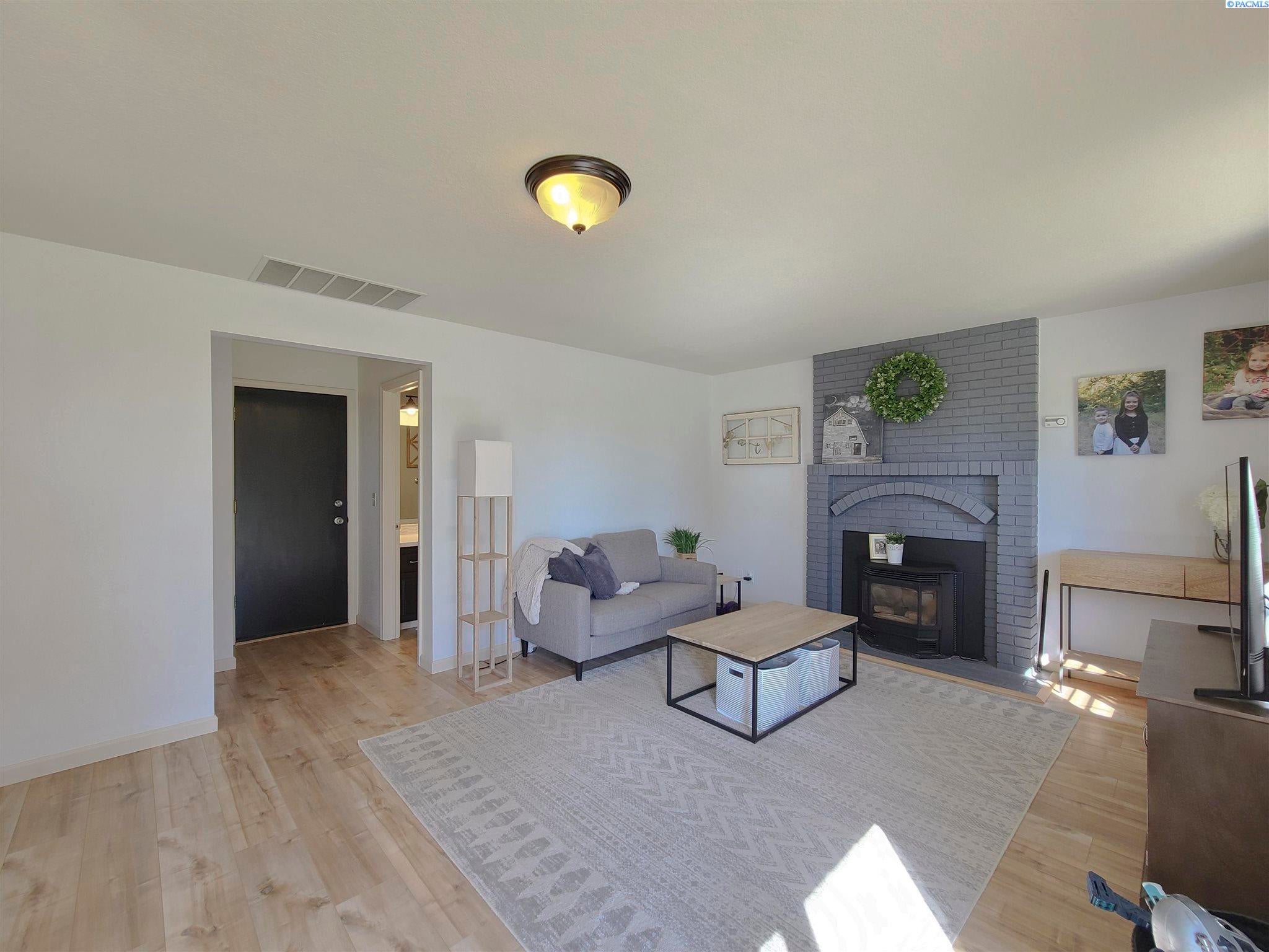 274 Rachel Road Kennewick, WA 99338 - Photo 11 of 30 Gallery Image 11