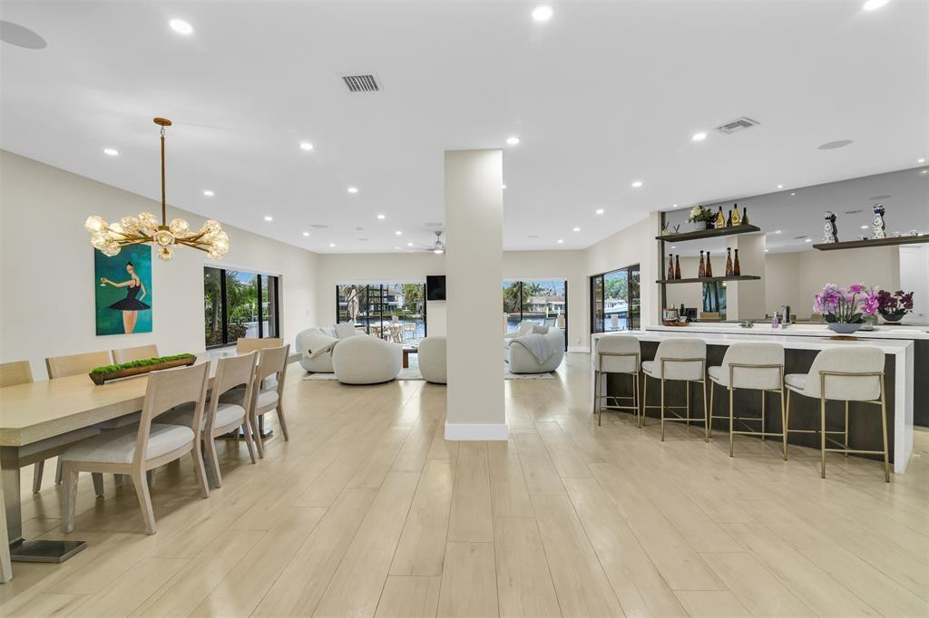 319 South Riverside Drive Pompano Beach, FL 33062 - Photo 12 of 88 Photo 12