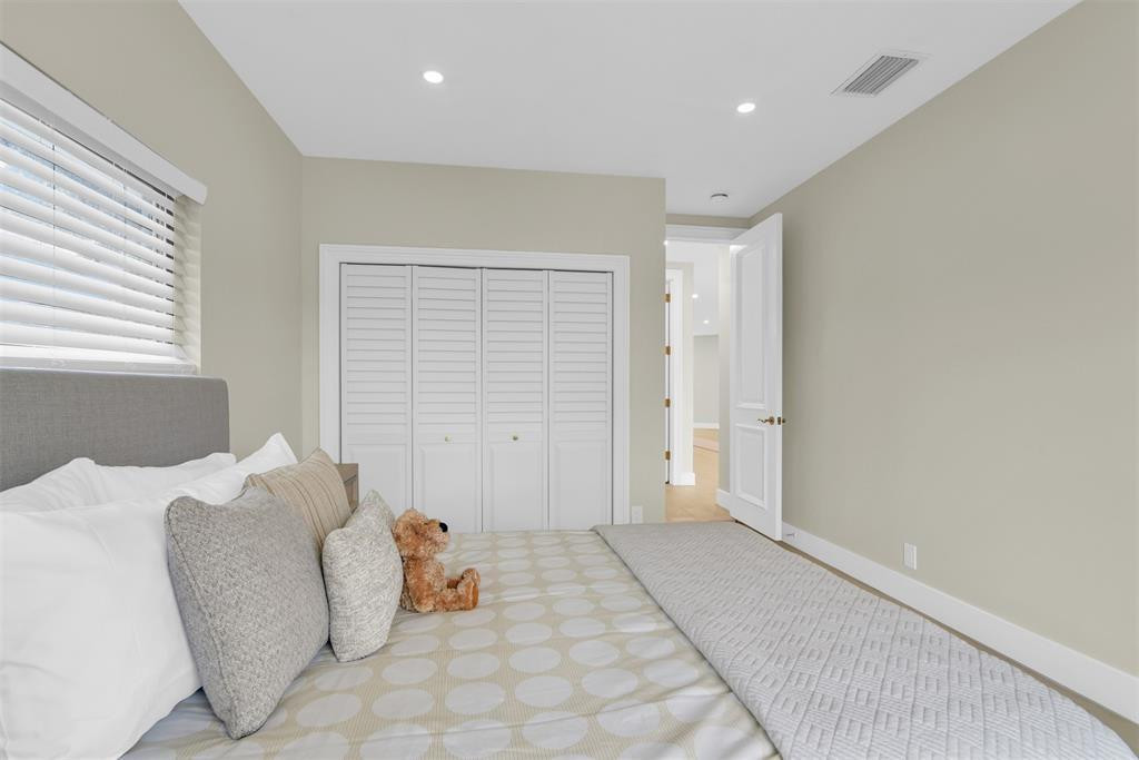 319 South Riverside Drive Pompano Beach, FL 33062 - Photo 44 of 88 Photo 44