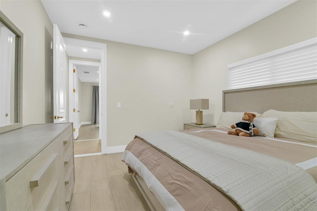 319 South Riverside Drive Pompano Beach, FL 33062 - Photo 46 of 88 Photo 46