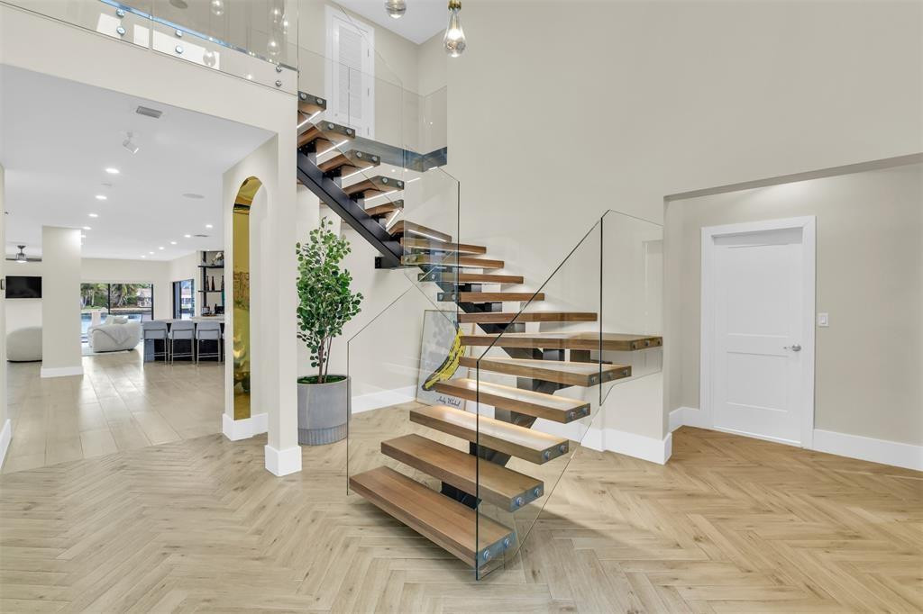 319 South Riverside Drive Pompano Beach, FL 33062 - Photo 8 of 88 Photo 8