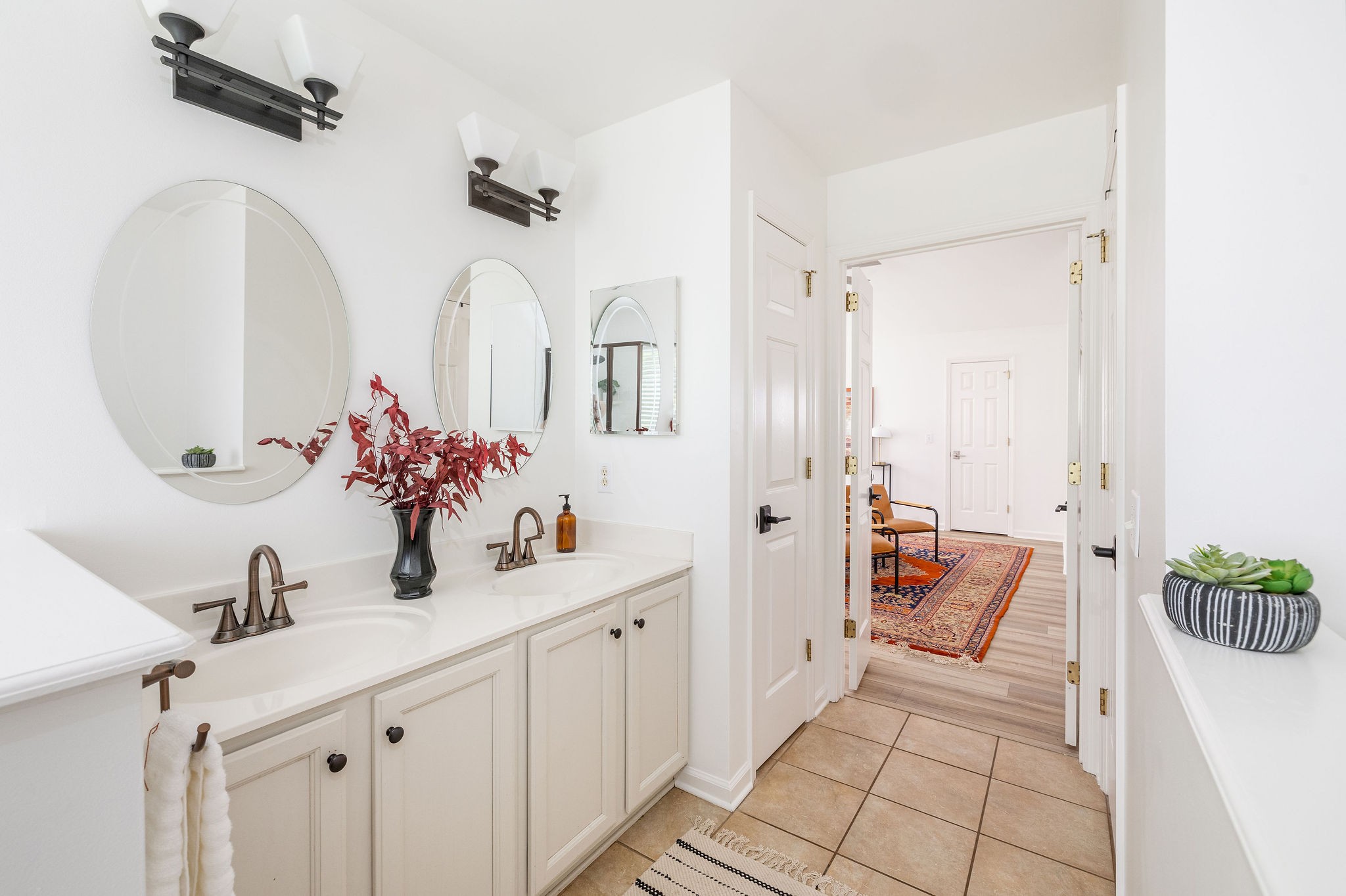 310 Devonshire Drive Franklin, TN 37064 - Photo 33 of 47 a bathroom with a sink and a mirror