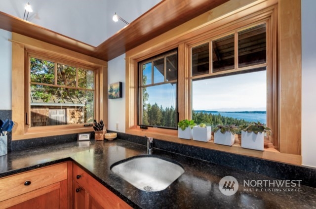 339 Covey Run Road Friday Harbor, WA 98250 - Photo 13 of 40 Gallery Image 13