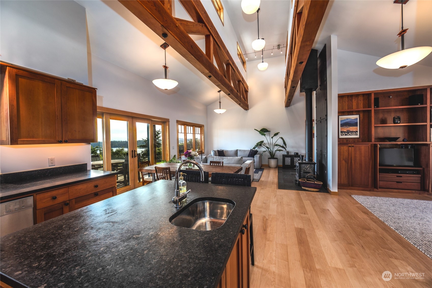 339 Covey Run Road Friday Harbor, WA 98250 - Photo 15 of 40 Gallery Image 15