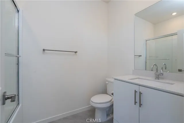 $3,500 | 3251 East Emerald Drive, Ontario, CA 91761