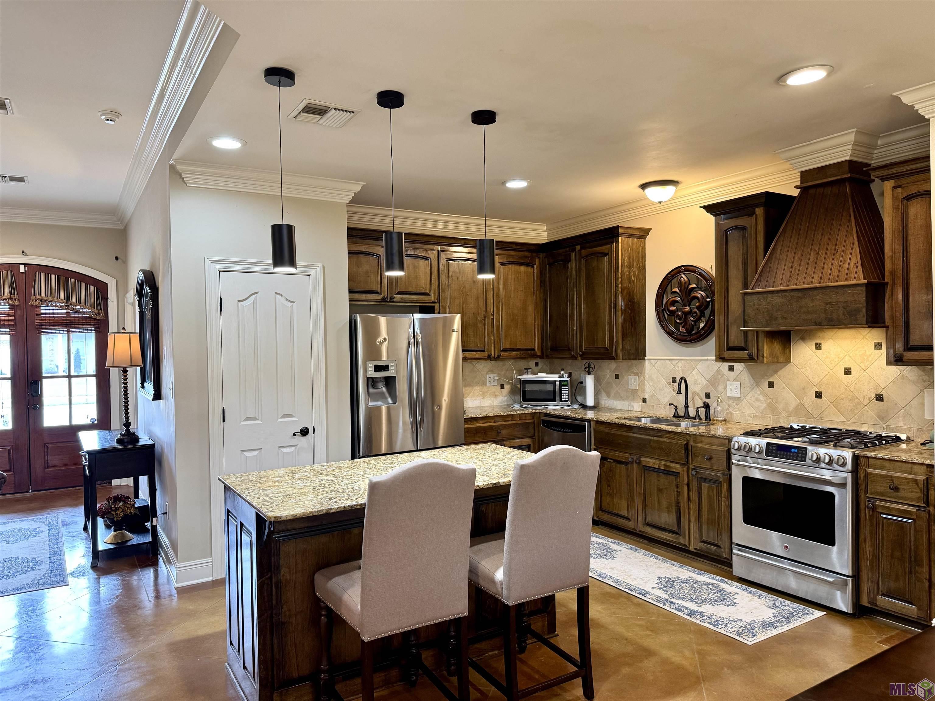 606 Point Pleasant Drive Berwick, LA 70342 - Photo 15 of 32