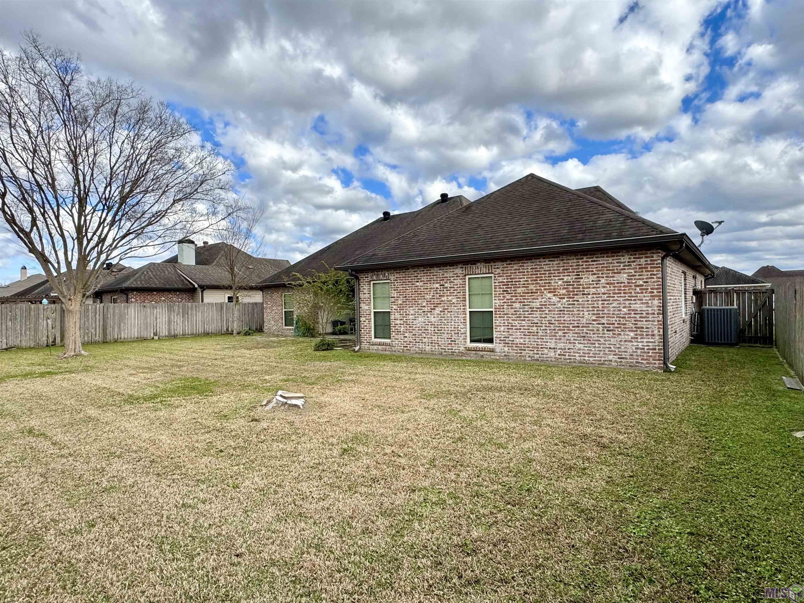 606 Point Pleasant Drive Berwick, LA 70342 - Photo 30 of 32