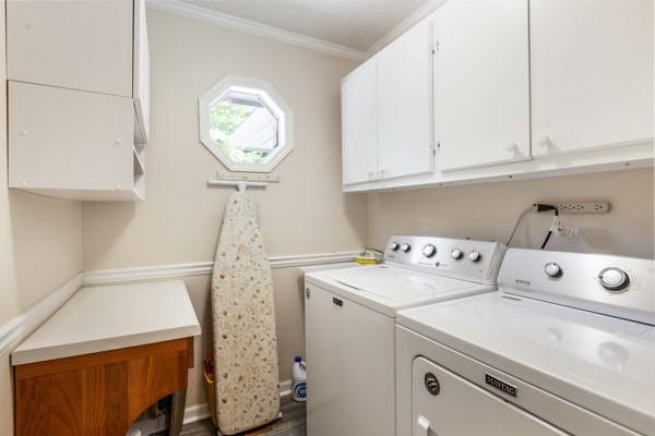 167 Edgewater Drive Temple, GA 30179 - Photo 30 of 37 a utility room with dryer and washer