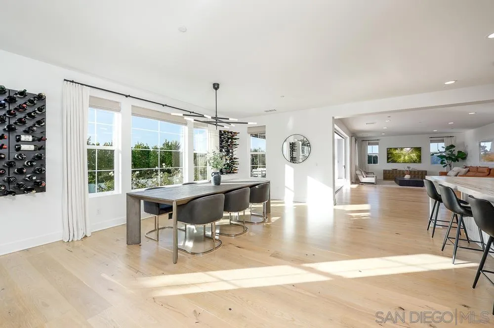 664 Sea Ridge Court Encinitas, CA 92024 - Photo 13 of 52 Gallery Image 13