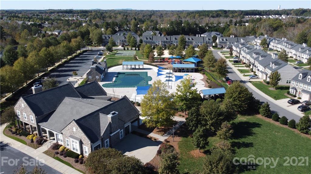 9029 Seamill Road Charlotte, NC 28278 - Photo 45 of 46 an aerial view of a house with a garden
