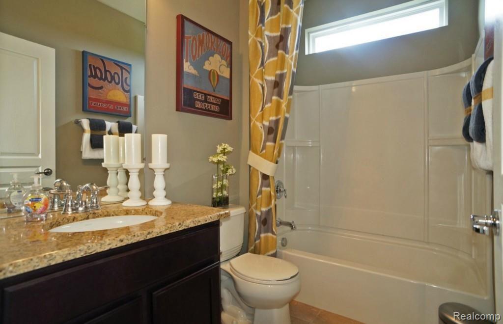 3975 Rainier Drive, Unit 3 Howell, MI 48843 - Photo 15 of 32 WEB-Bayport08.jpg