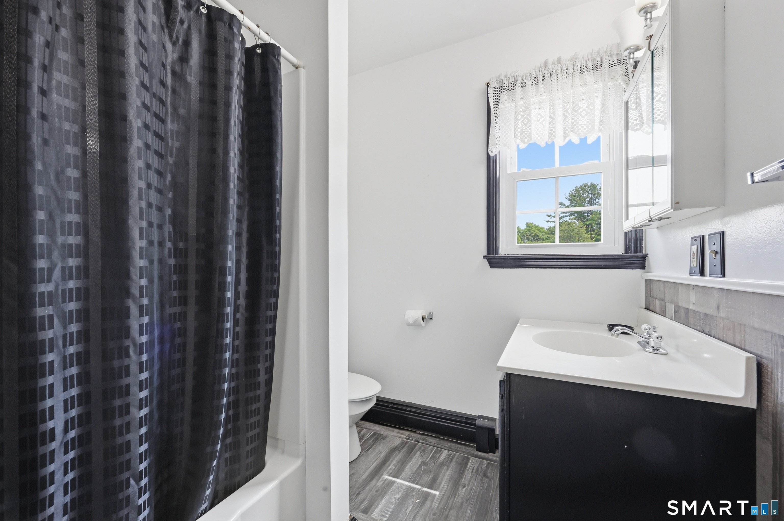 277 Chestnut Land Road New Milford, CT 06776 - Photo 32 of 37 Gallery Image 32
