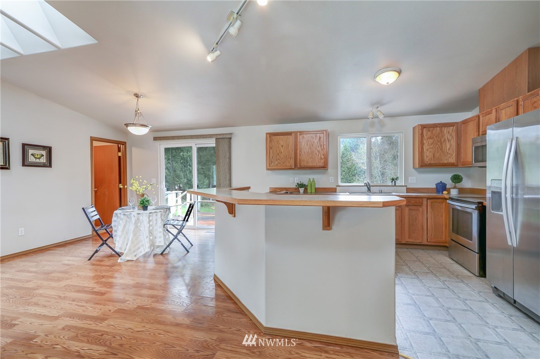 679 Southwest Birch Road Port Orchard, WA 98367 - Photo 13 of 34 Gallery Image 13