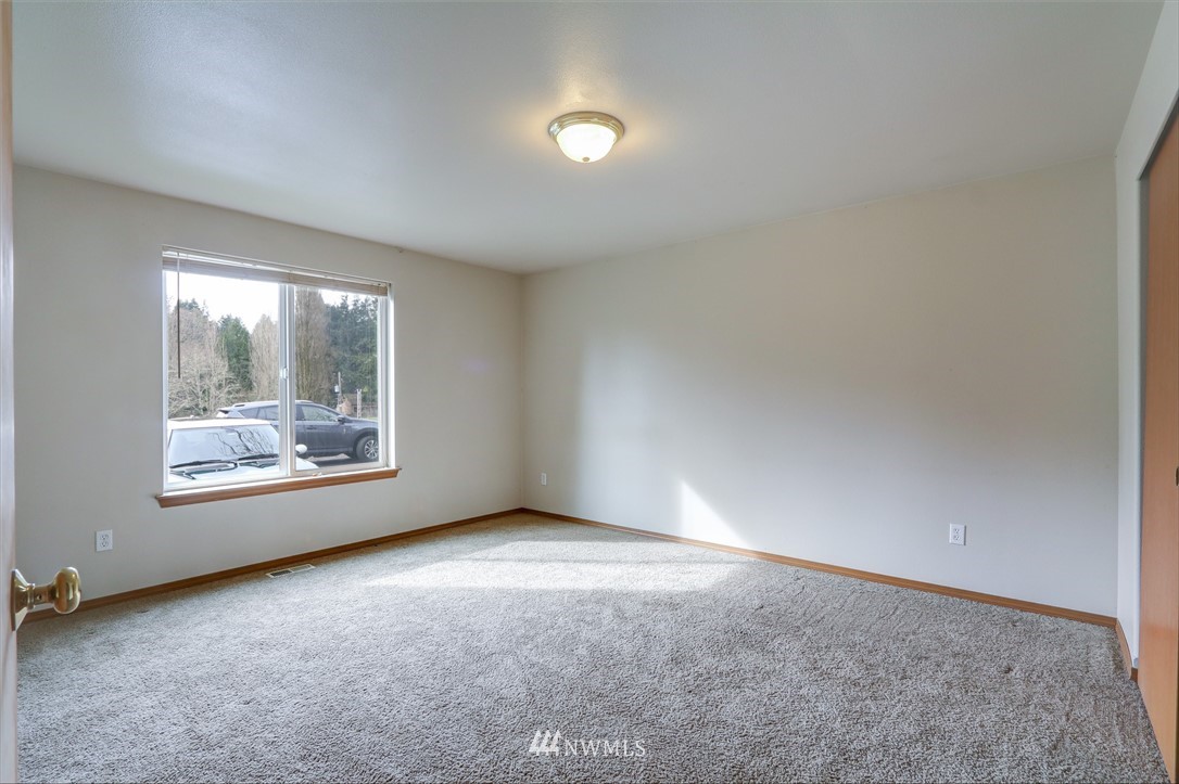 679 Southwest Birch Road Port Orchard, WA 98367 - Photo 21 of 34 Gallery Image 21