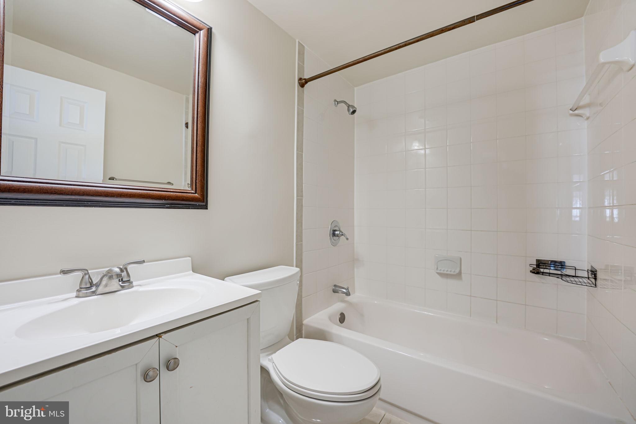 13529 Delaney Road Woodbridge, VA 22193 - Photo 11 of 33 Gallery Image 11