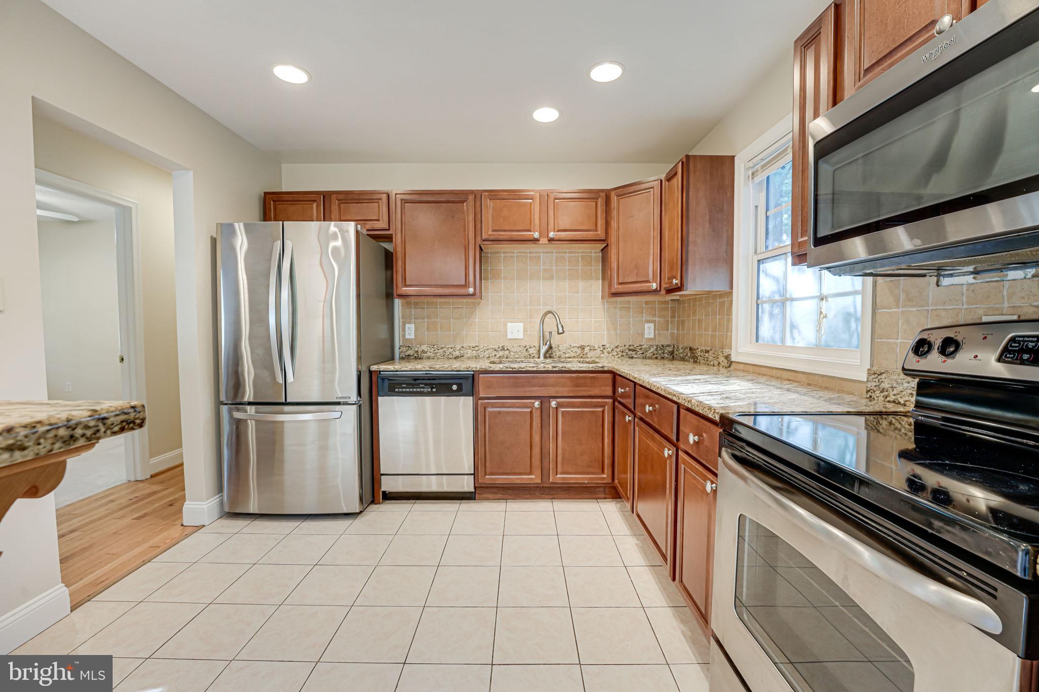 13529 Delaney Road Woodbridge, VA 22193 - Photo 18 of 33 Gallery Image 18