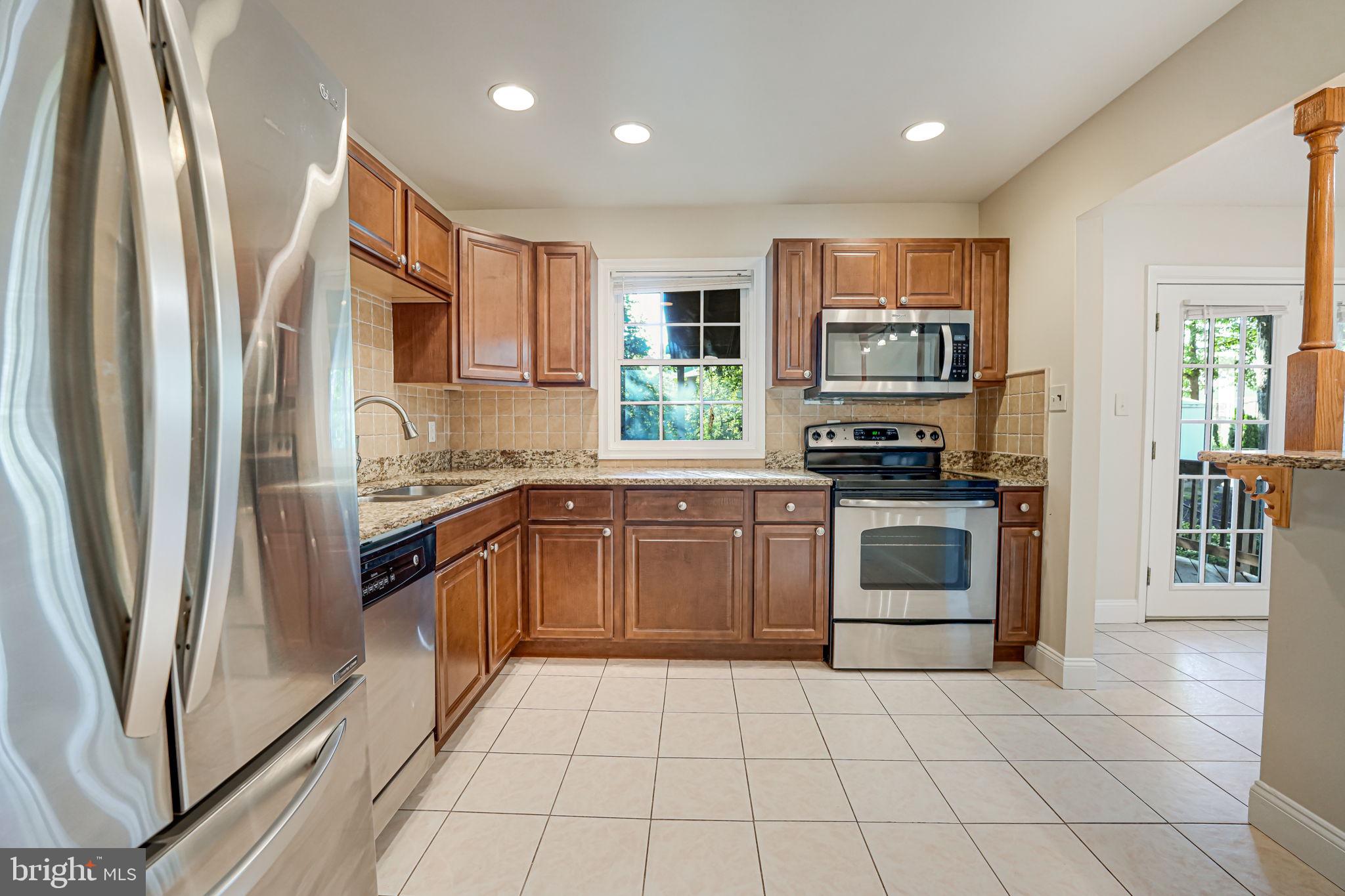 13529 Delaney Road Woodbridge, VA 22193 - Photo 19 of 33 Gallery Image 19