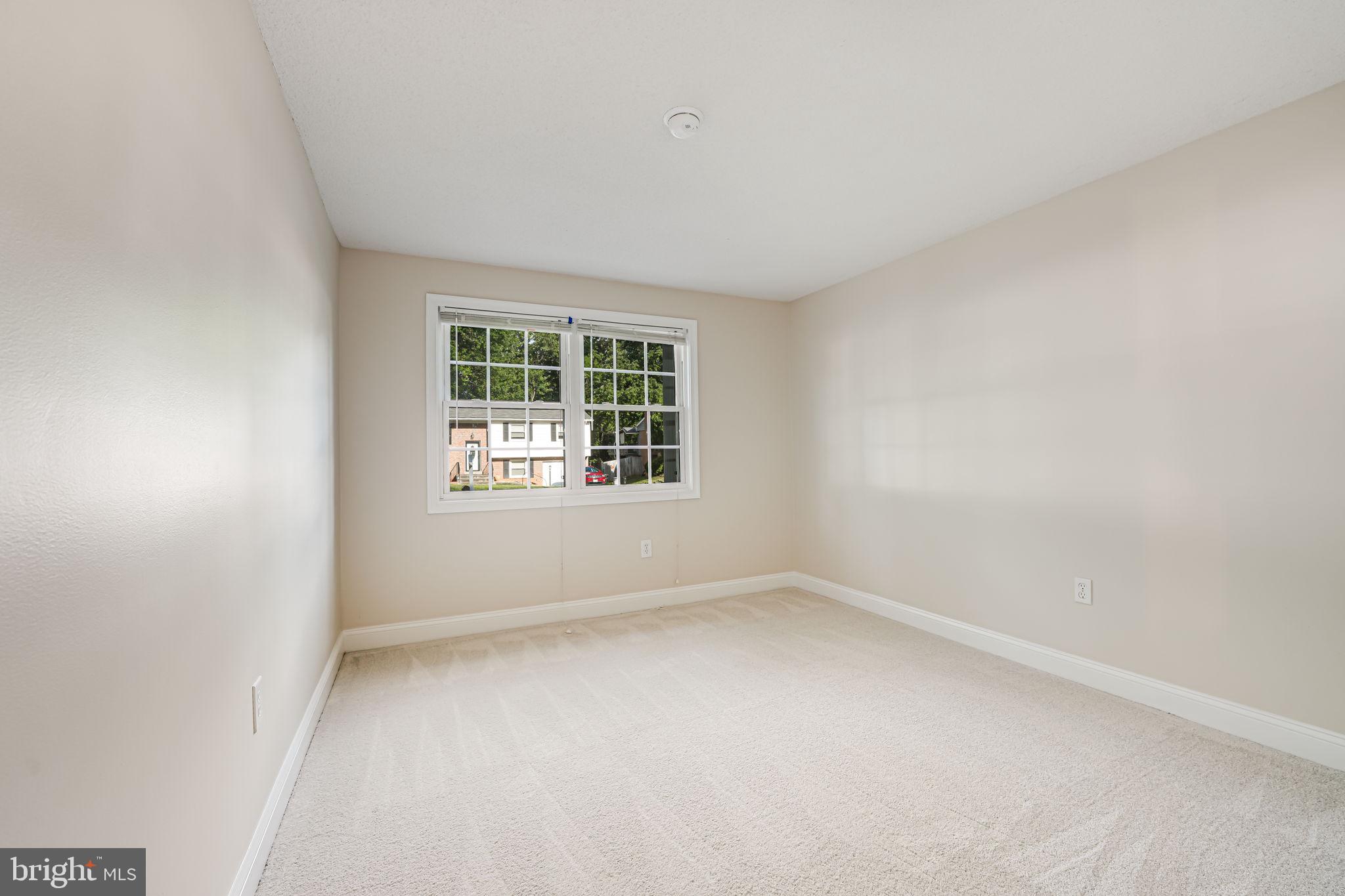 13529 Delaney Road Woodbridge, VA 22193 - Photo 7 of 33 Gallery Image 7